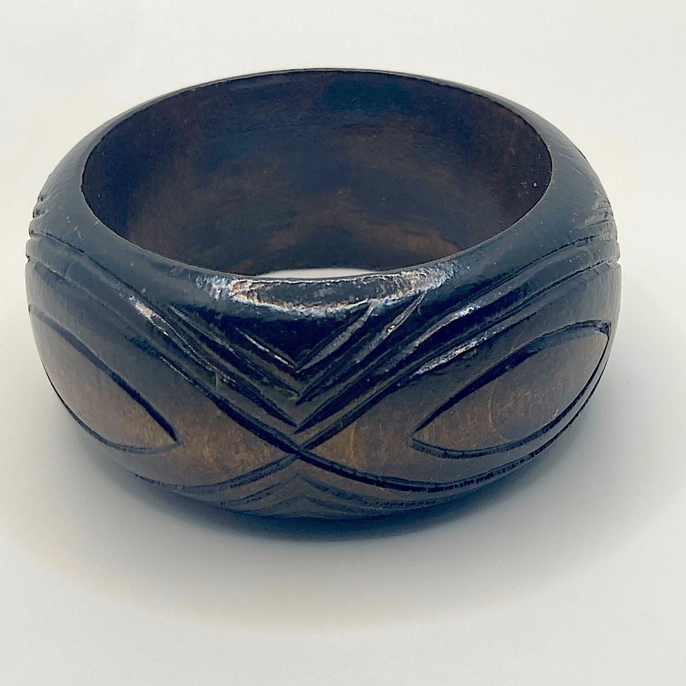 Vtg Carved / Engraved Wide Dark Wood Bangle 8” C / 2.7” D / 1.5” W